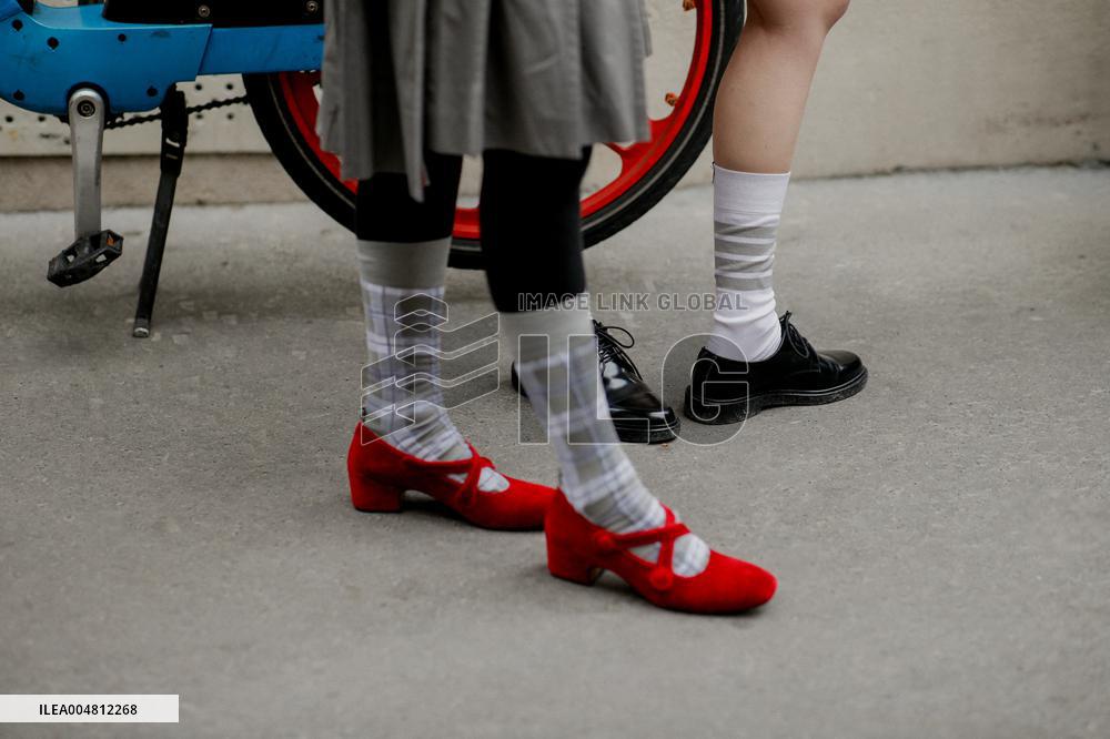 PFW - Thom Browne Arrivals