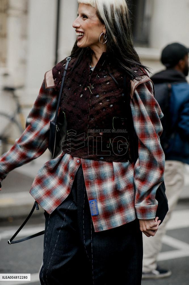 PFW - Thom Browne Arrivals