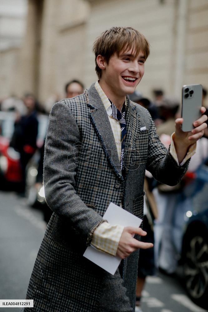 PFW - Thom Browne Arrivals