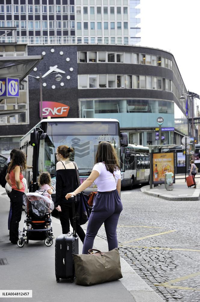 Illustration - Train