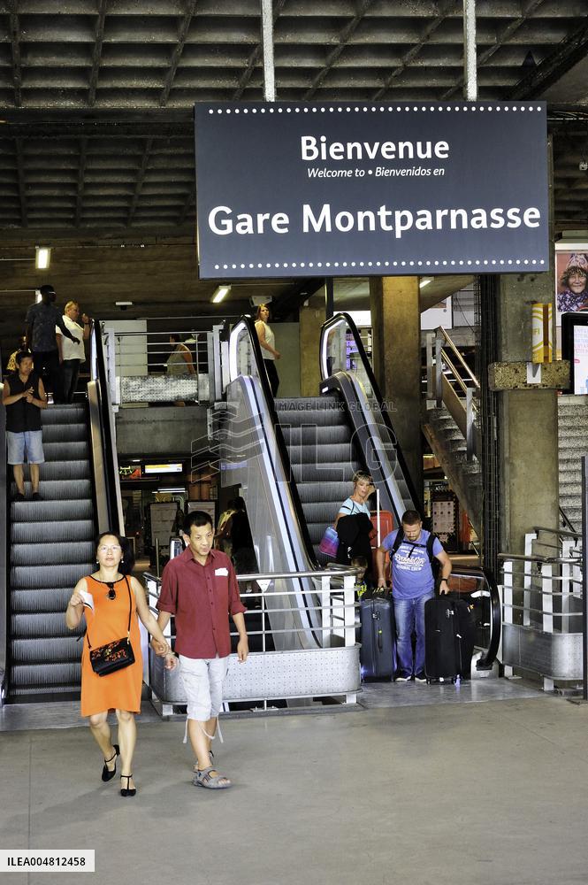 Illustration - Train