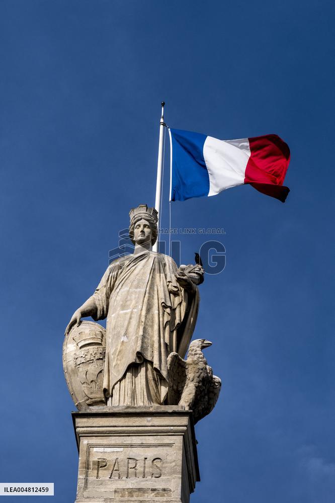 Illustration - Train