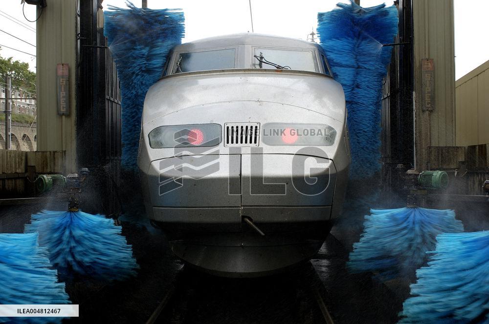 Illustration - Train