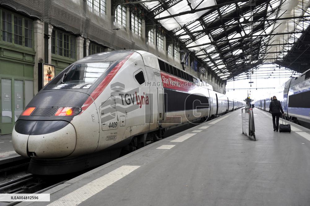 Illustration - Train