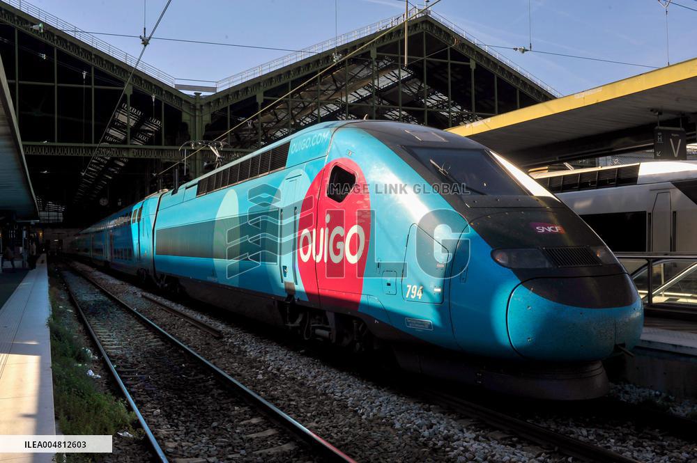 Illustration - Train