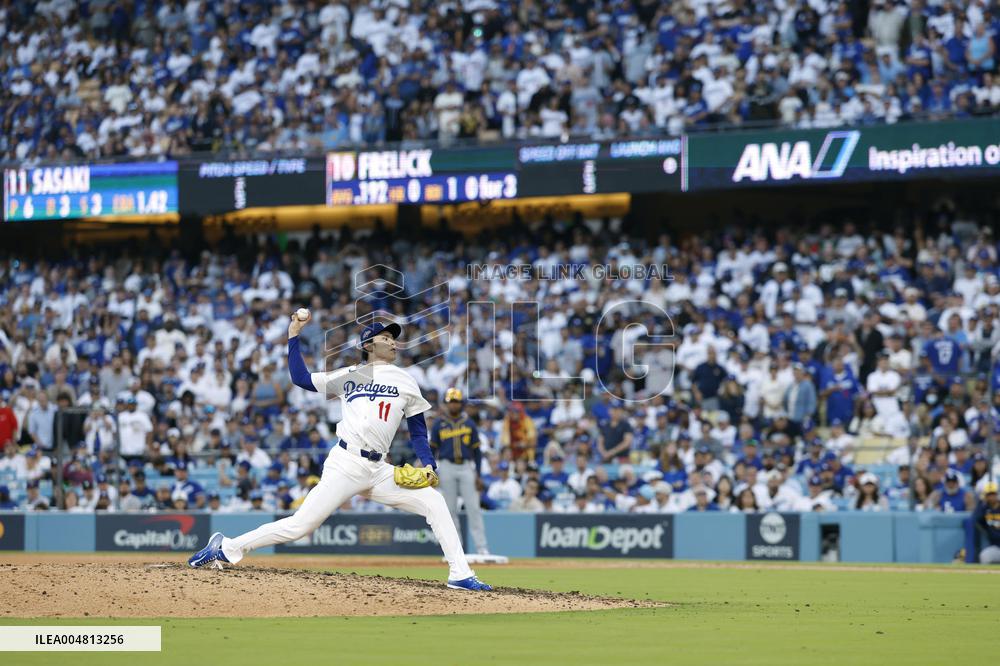 Baseball: NL Championship Series between Brewers and Dodgers