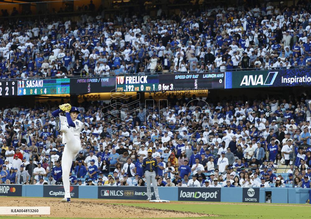 Baseball: NL Championship Series between Brewers and Dodgers