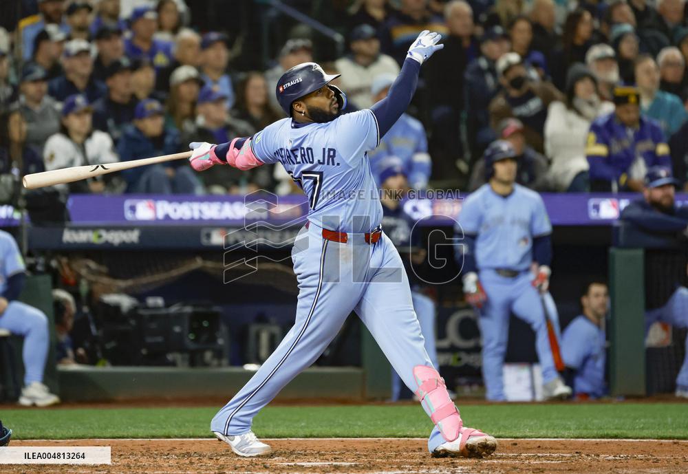 Baseball: AL Championship Series between Blue Jays and Mariners