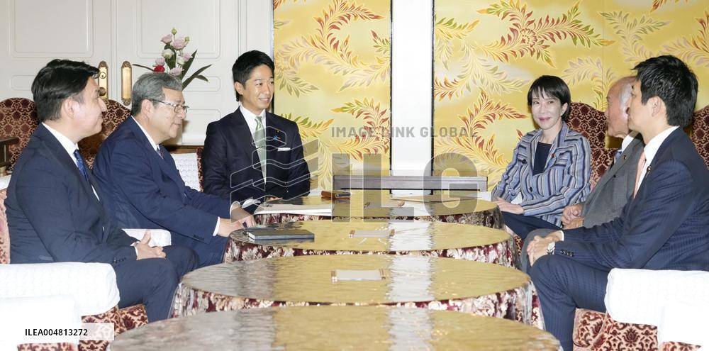 Japan political party leaders hold talks in Tokyo