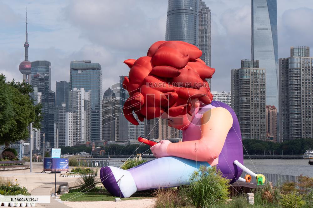 Huge Cartoon Inflatable Sculpture in Shanghai