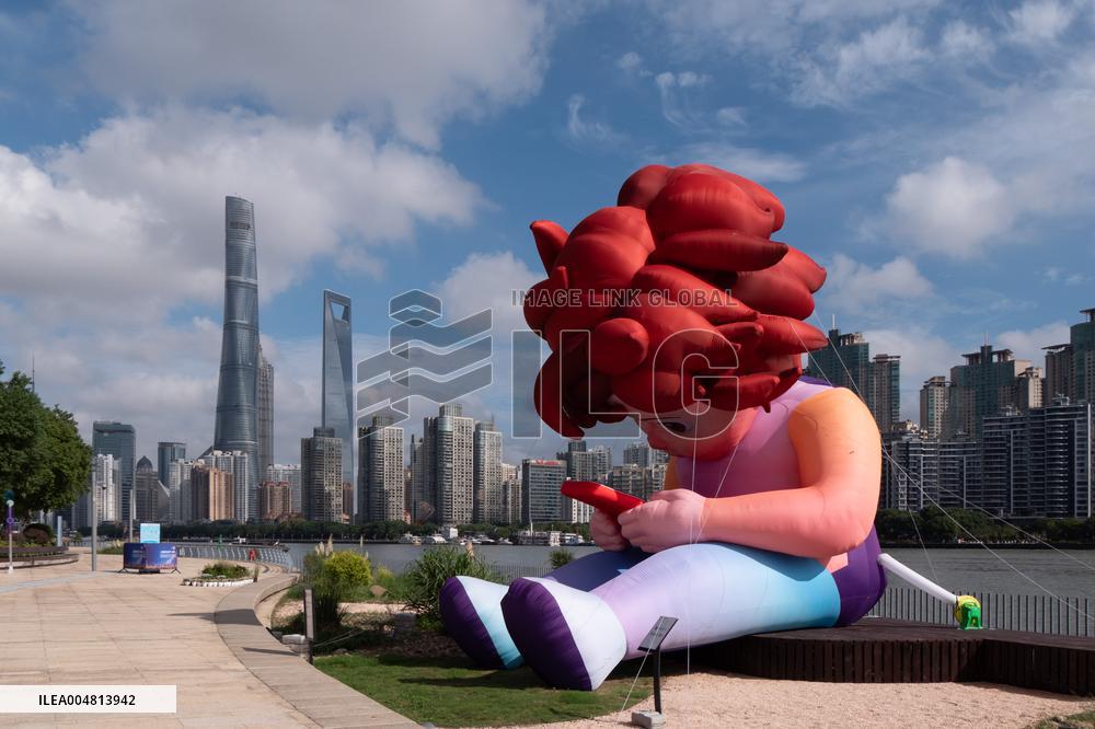 Huge Cartoon Inflatable Sculpture in Shanghai
