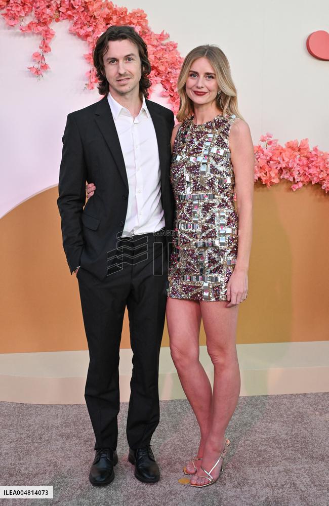 Netflix’s ‘Nobody Wants This’ season 2 Premiere