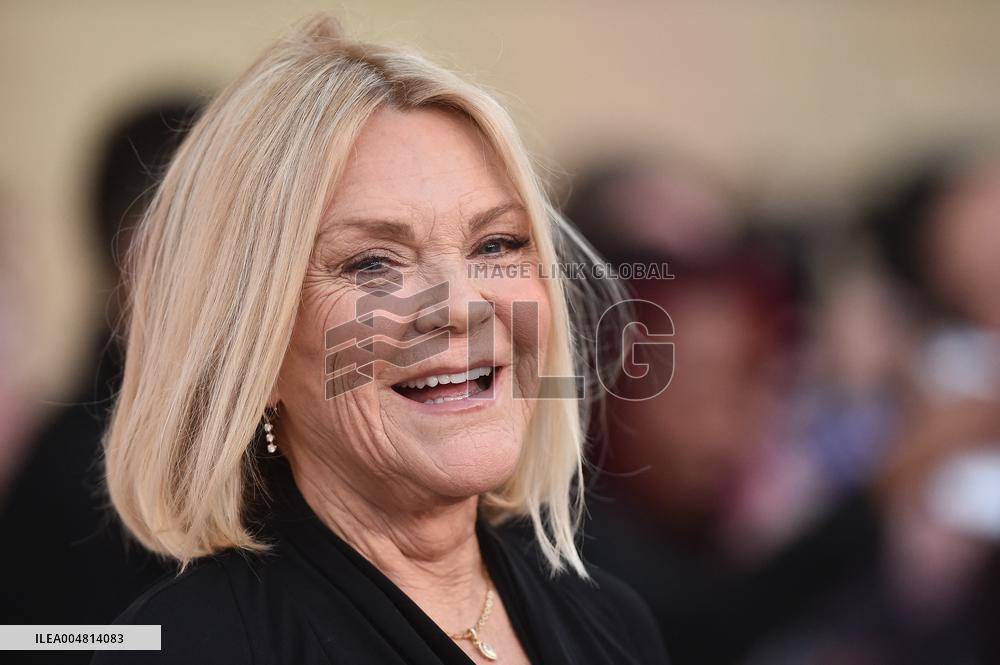 Netflix’s ‘Nobody Wants This’ season 2 Premiere