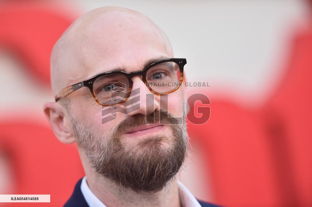 Netflix’s ‘Nobody Wants This’ season 2 Premiere