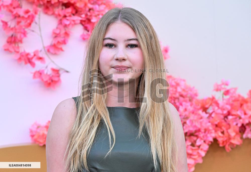 Netflix’s ‘Nobody Wants This’ season 2 Premiere