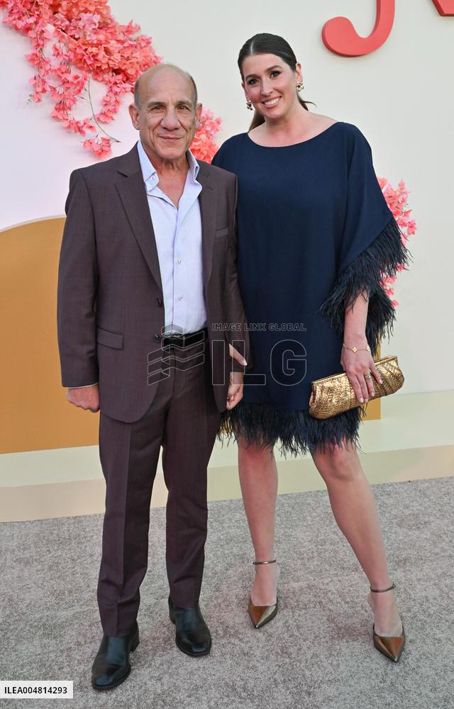 Netflix’s ‘Nobody Wants This’ season 2 Premiere