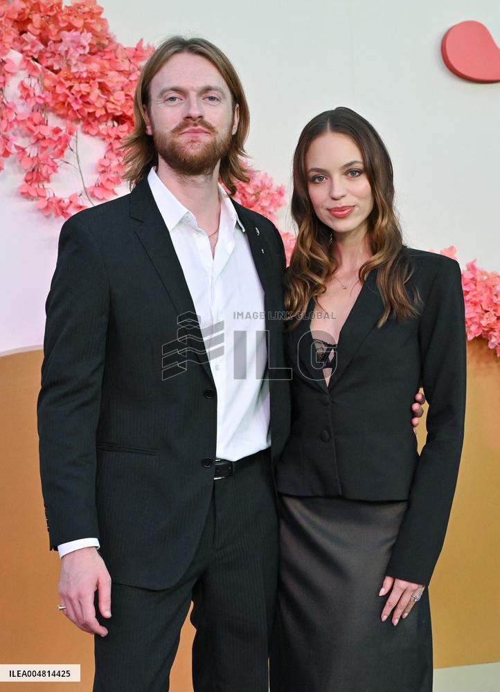 Netflix’s ‘Nobody Wants This’ season 2 Premiere