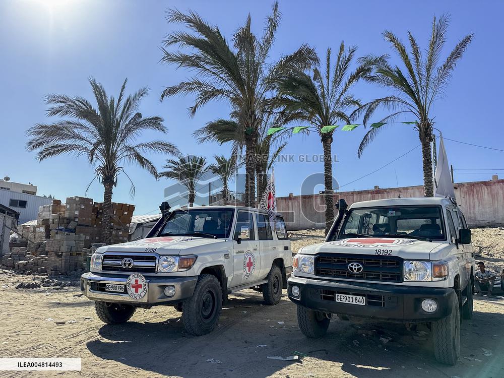 Gaza Receives Prisoner Bodies