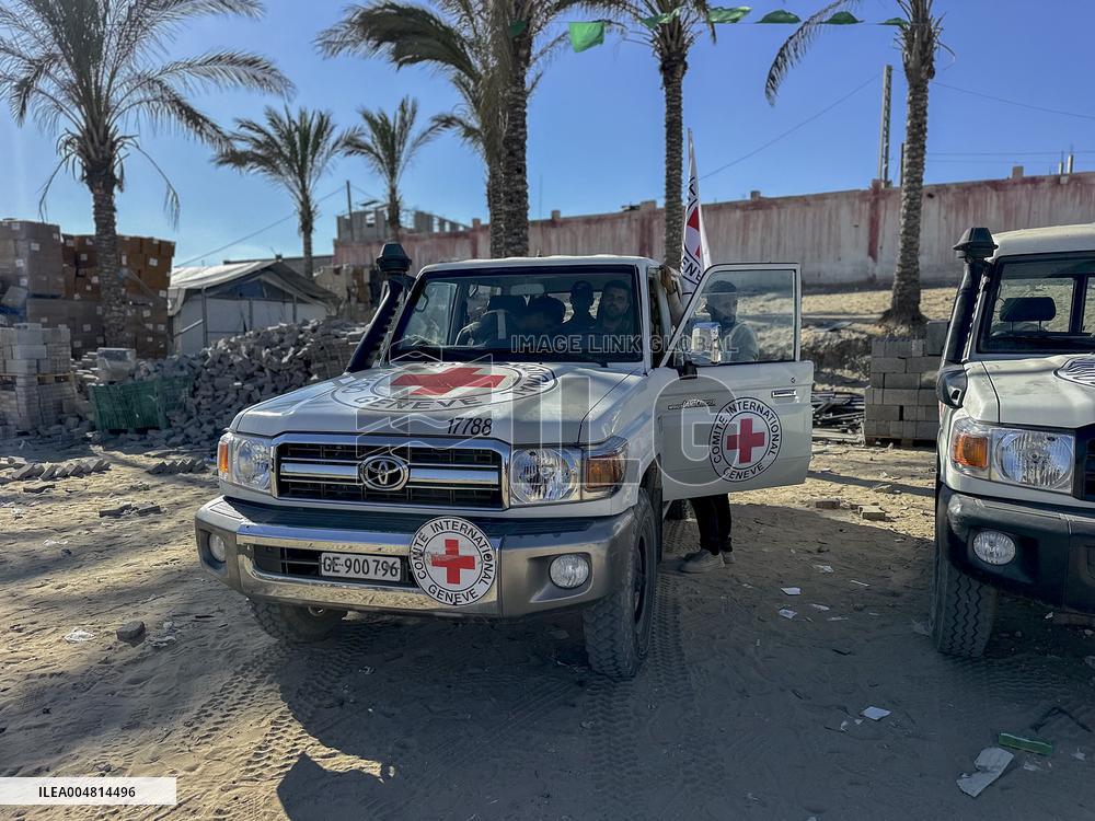 Gaza Receives Prisoner Bodies