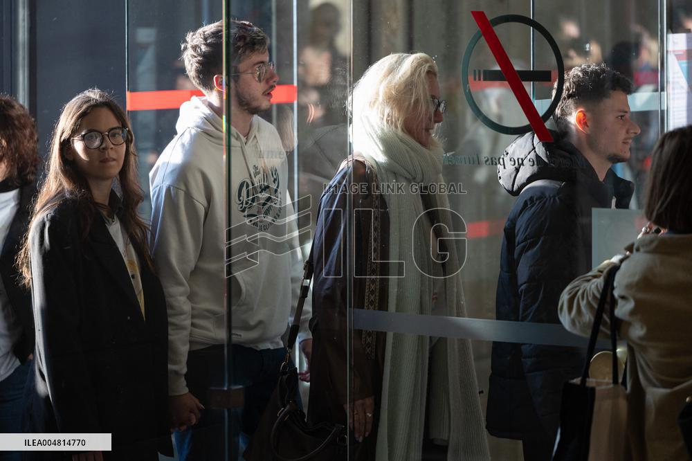 Trial of Dahbia Benkired accused of killing Lola Daviet - Paris