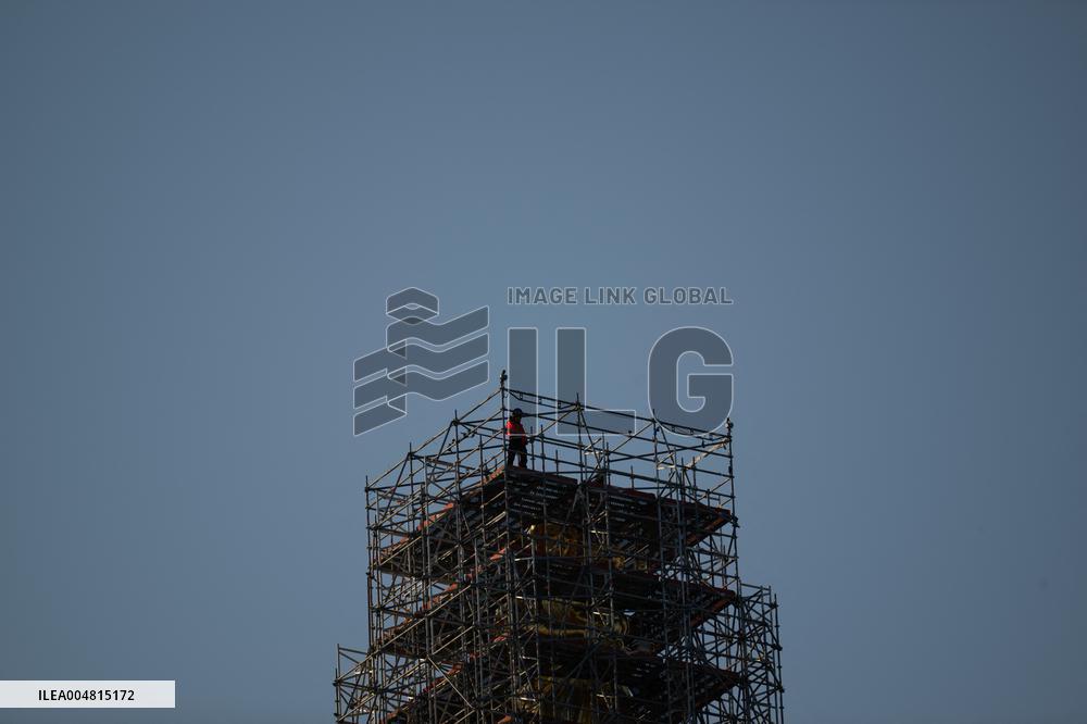 Golden Crown Reinstalled On Virgin Statue - Marseille