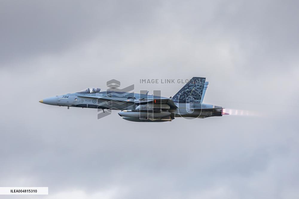 Ãmari lennubaas, Kanada kuningliku ÃµhuvÃ¤e hÃ¤vitajad CF-188 Hornet, 425 Tactical Fighter Squadron
