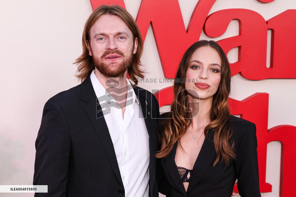 Nobody Wants This Season 2 Premiere - LA