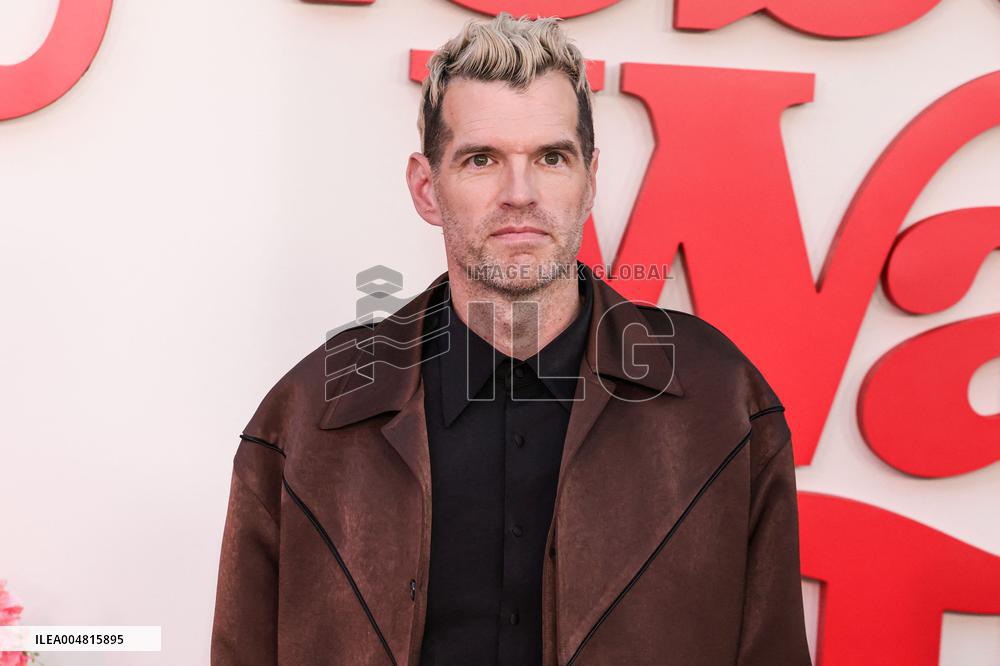 Nobody Wants This Season 2 Premiere - LA