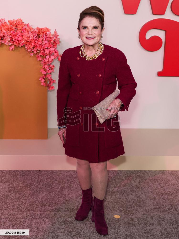 Nobody Wants This Season 2 Premiere - LA