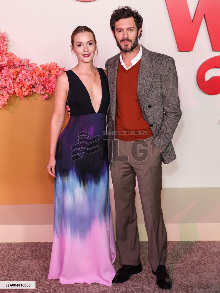 Nobody Wants This Season 2 Premiere - LA