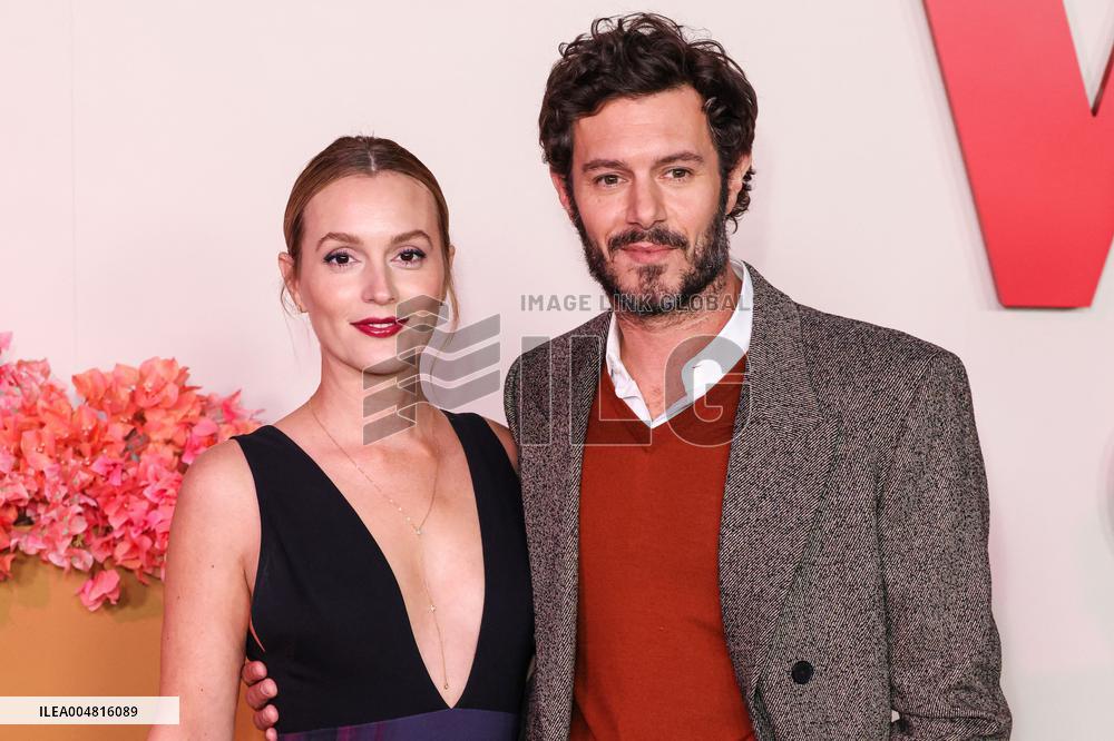 Nobody Wants This Season 2 Premiere - LA