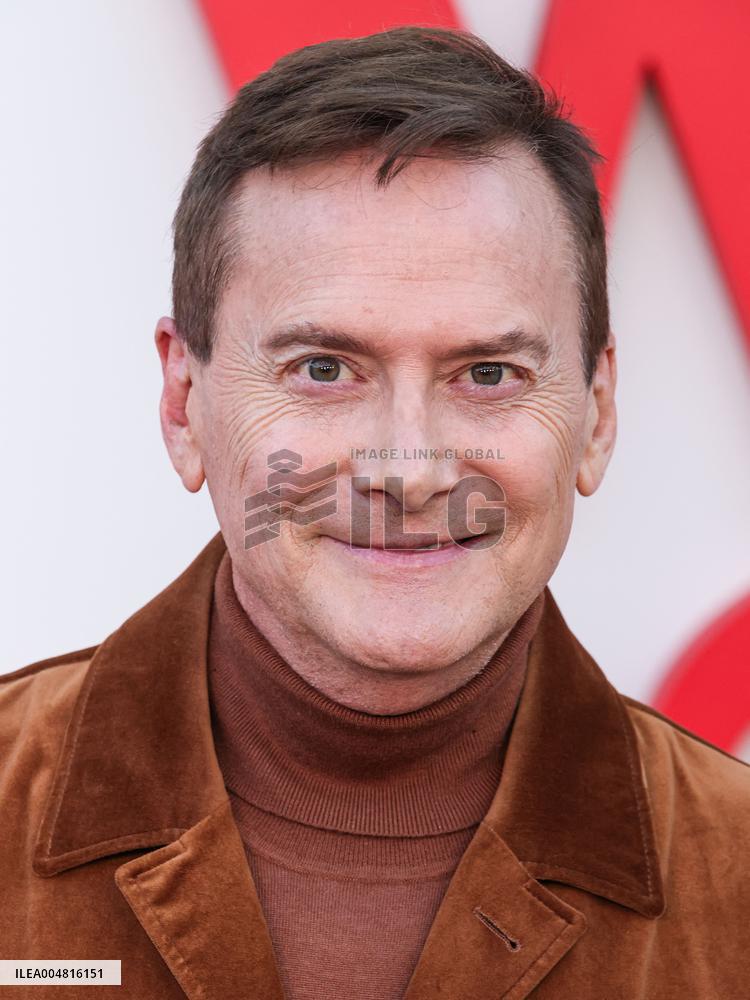 Nobody Wants This Season 2 Premiere - LA