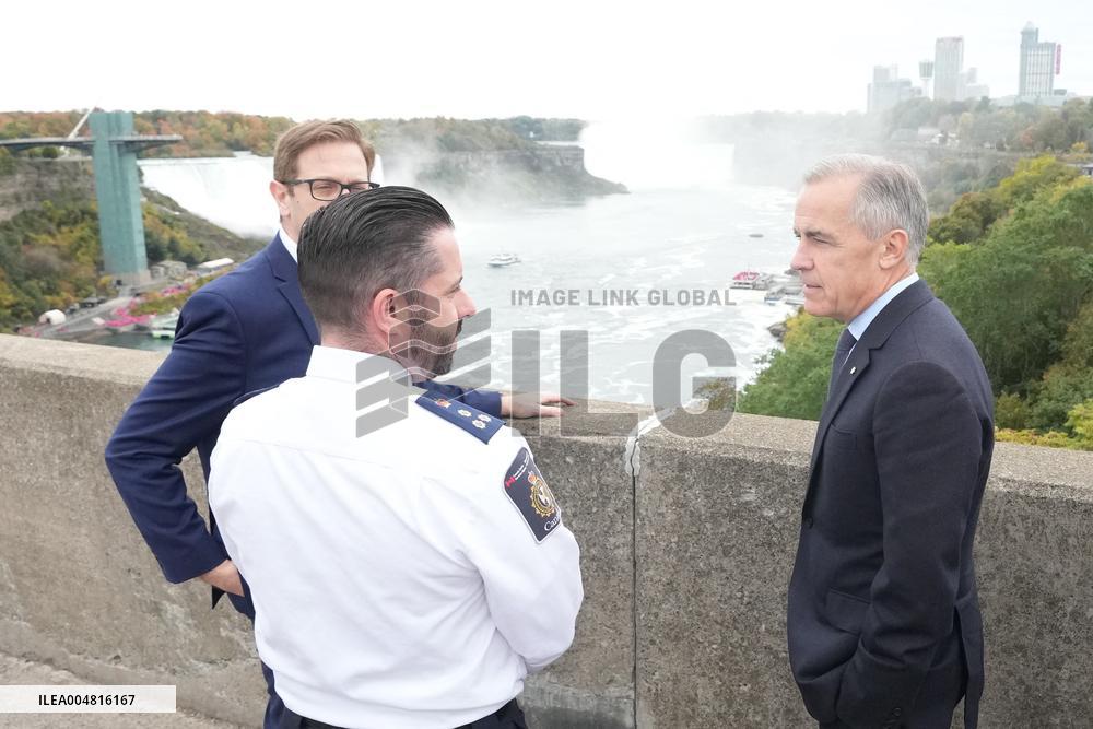 PM Mark Carney At Rainbow Bridge Border Crossing - Niagara Falls