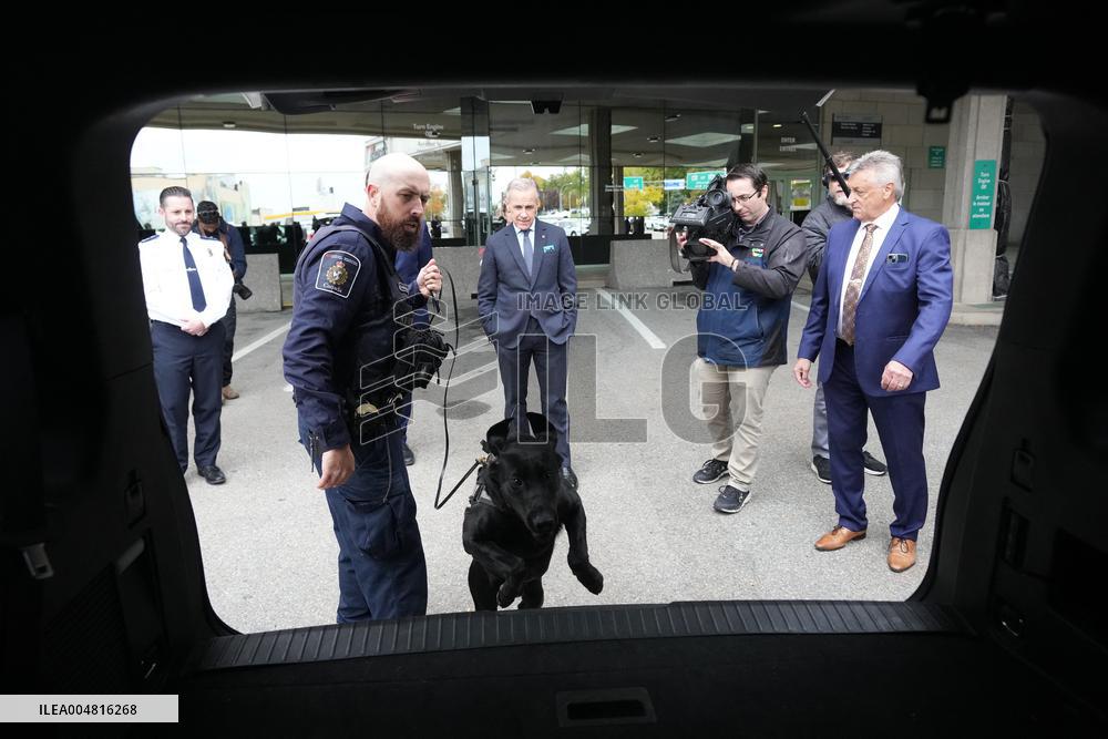 PM Mark Carney At Rainbow Bridge Border Crossing - Niagara Falls