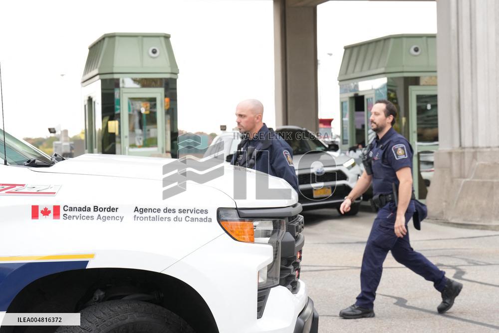 PM Mark Carney At Rainbow Bridge Border Crossing - Niagara Falls