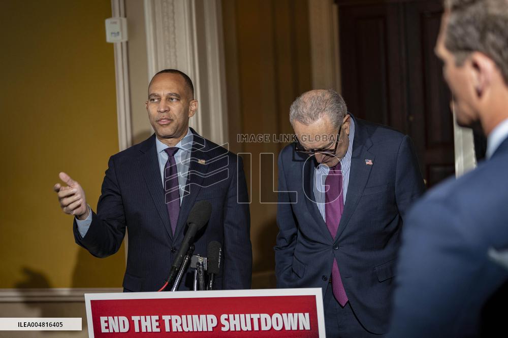 Schumer and Jeffries Press Conference on the Government Shutdown