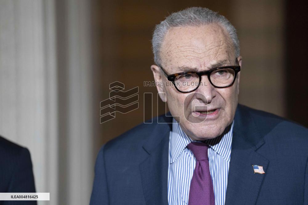 Schumer and Jeffries Press Conference on the Government Shutdown