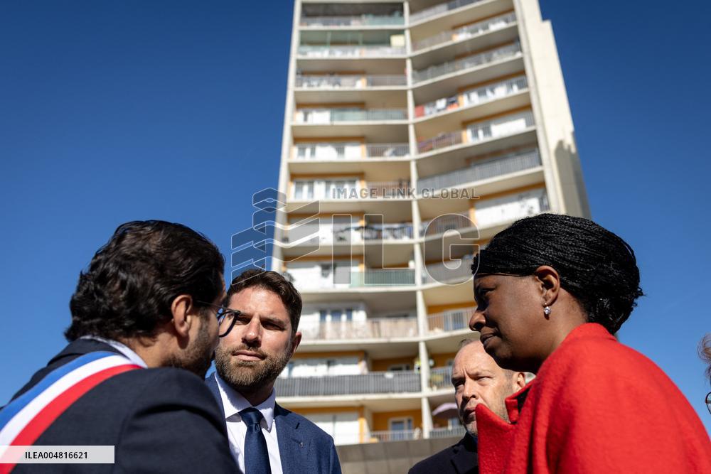 Vincent Jeanbrun visits sensitive HLM neighborhoods - Around Melun AJ