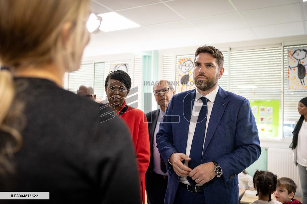 Vincent Jeanbrun visits sensitive HLM neighborhoods - Around Melun AJ