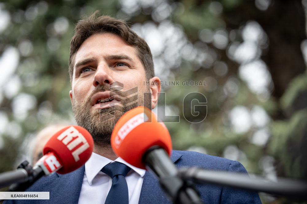 Vincent Jeanbrun visits sensitive HLM neighborhoods - Around Melun AJ