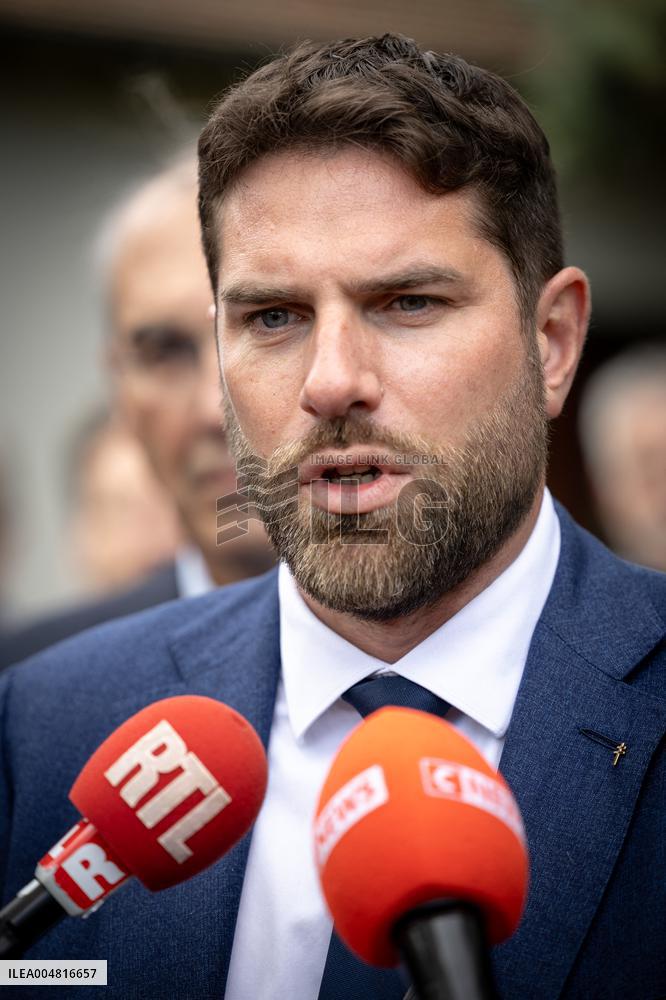 Vincent Jeanbrun visits sensitive HLM neighborhoods - Around Melun AJ