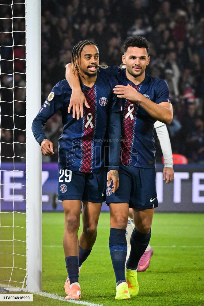 Ligue 1 PSG vs RC Strasbourg Alsace - FA