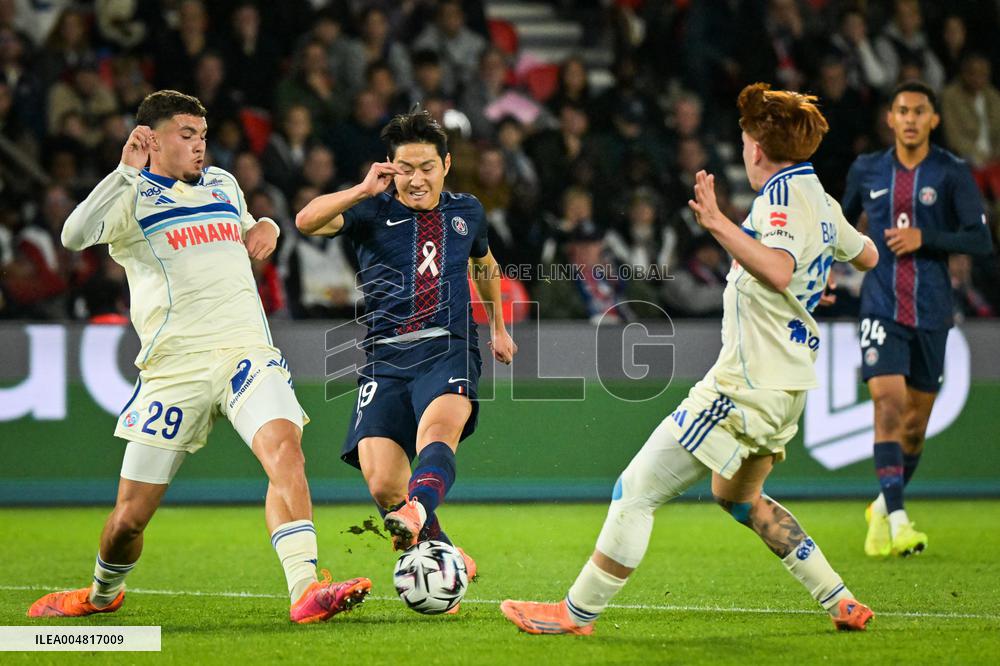 Ligue 1 PSG vs RC Strasbourg Alsace - FA
