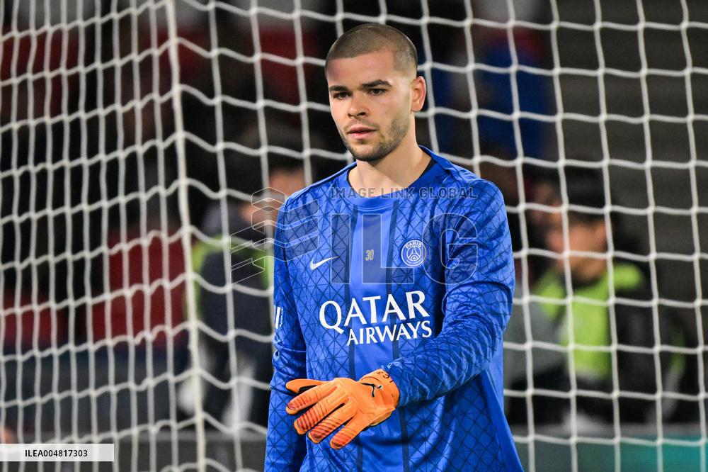 Ligue 1 PSG vs RC Strasbourg Alsace - FA