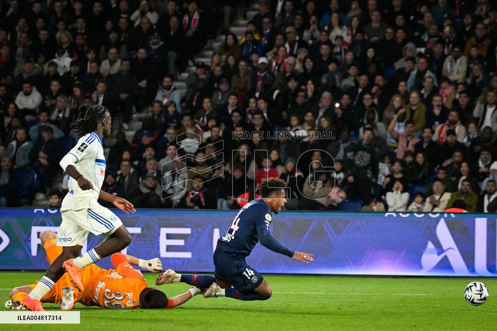 Ligue 1 PSG vs RC Strasbourg Alsace - FA