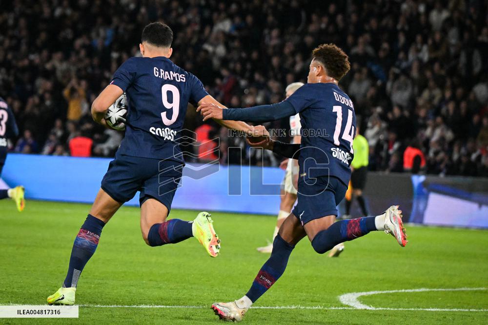 Ligue 1 PSG vs RC Strasbourg Alsace - FA