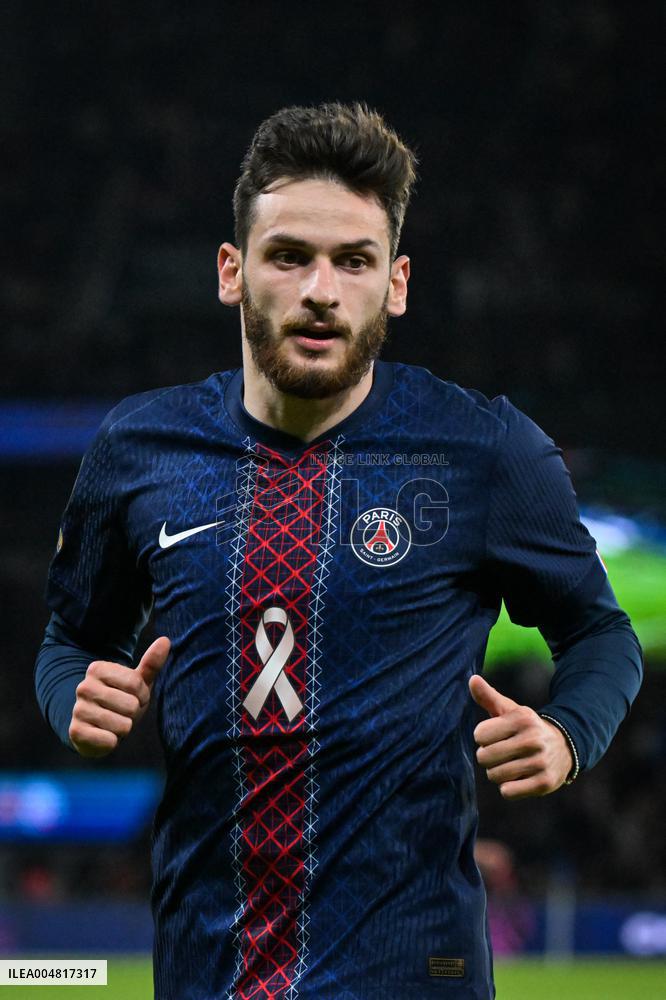 Ligue 1 PSG vs RC Strasbourg Alsace - FA