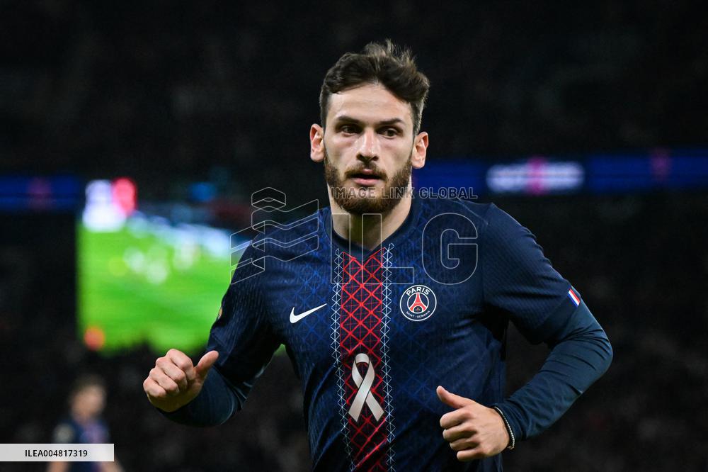 Ligue 1 PSG vs RC Strasbourg Alsace - FA