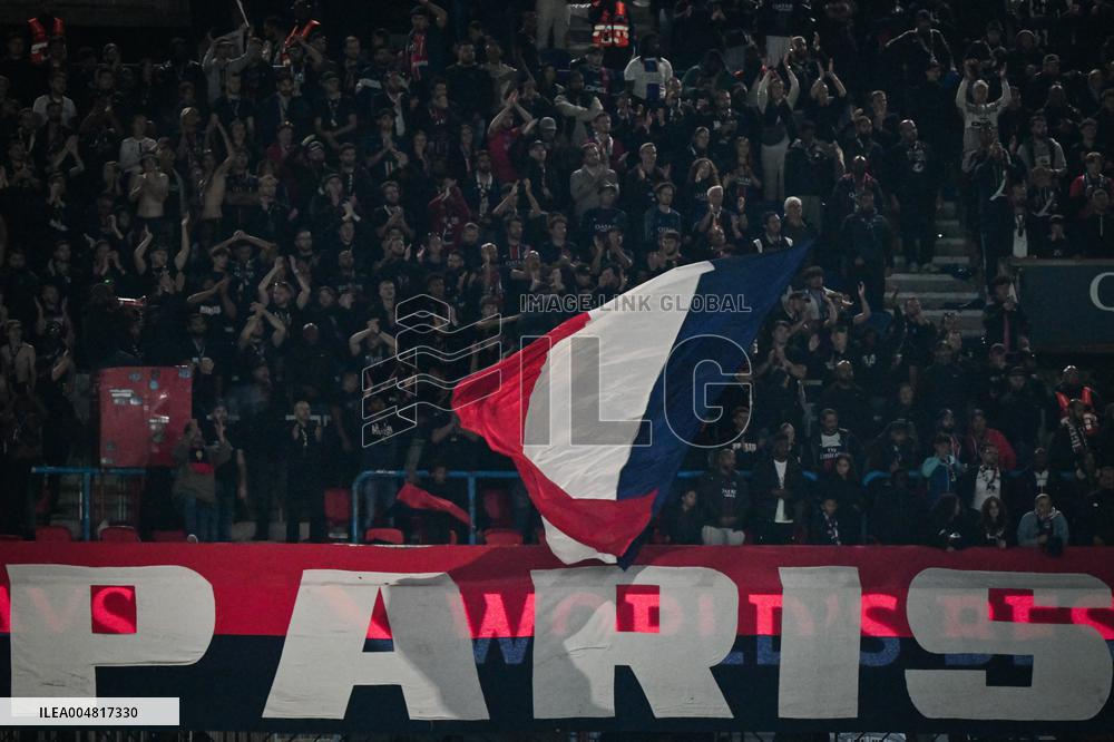 Ligue 1 PSG vs RC Strasbourg Alsace - FA