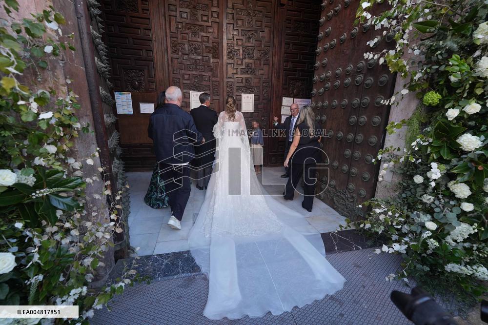 Hugo Hernandez-Mancha And Maria Luisa Arrospide Marry - Cordoba